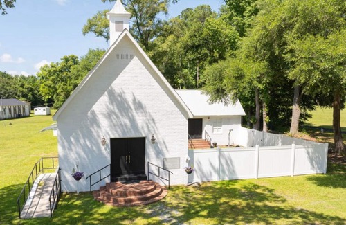 Yemassee House | Beautifully renovated church in the heart of the Low Country