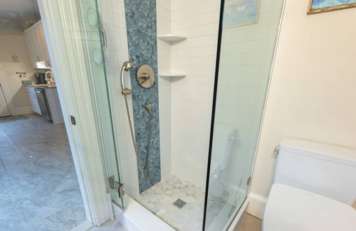 Newburyport House | Beautifully updated Victorian in downtown historic Newburyport