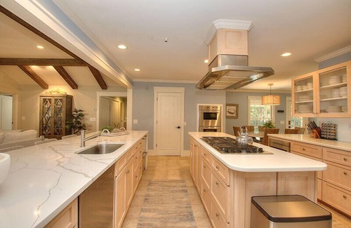 Oceanside House | Beautifully Decorated Home on one of the prettiest Oceanfront lots in Sea Pines!