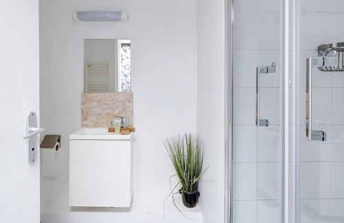 Quartier de Becon Apartment | Beauty 143 - Superb cozy studio apartment