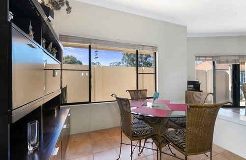South Yunderup House | Beauty Between Lake & River