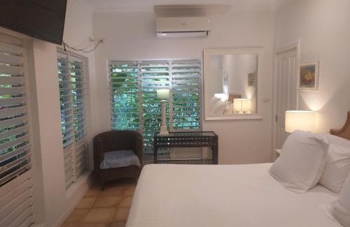 Port Douglas Villa | Beauty tiny Walk To Sea