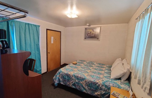 Dubois Hotel | Beaver Creek Inn