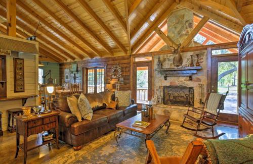 Huntington House | Beaver Creek Lodge - Secluded Home with Pond!