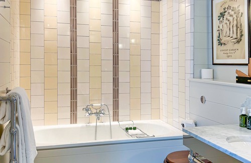 Brompton & Hans Town Hotel | Beaverbrook Town House