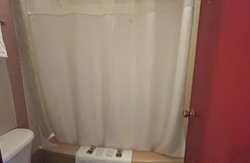 Beaverton Hotel | Beaverton Budget Inn by Capital O Portland