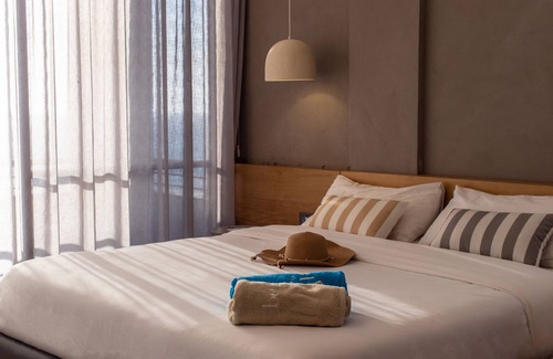 Batroun Hotel | Bebatroun Beach Hotel