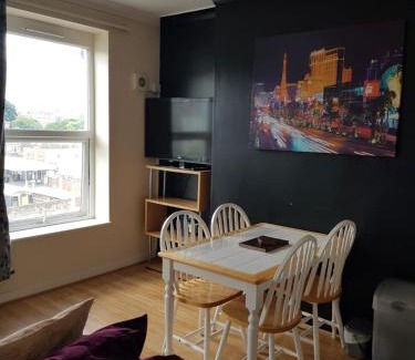 Dover Apartment | Beck's Sunset Accommodation
