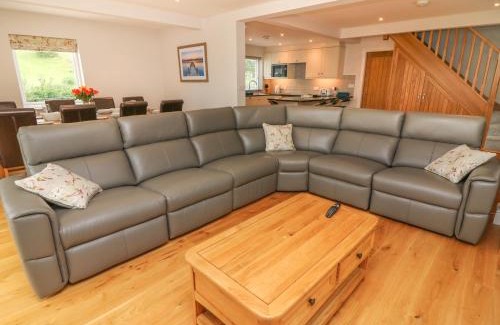 Kendal House | Beck View