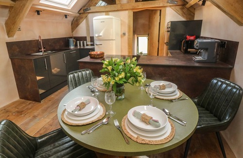 Okehampton Cottage | BECKET'S BARN, family friendly, character holiday cottage in Northlew
