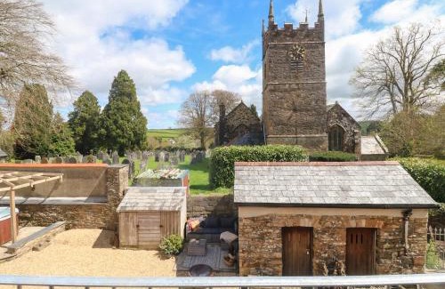 Okehampton House | Becket's Barn