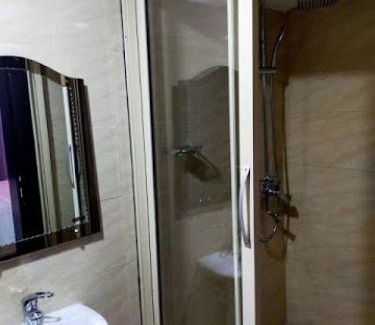 Abuja Cabin | Beckett Suites-standard