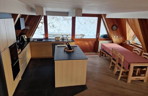 Arc-1600 Ski Chalet | Bed and breakfast in a pointed chalet 4 pers sup beds