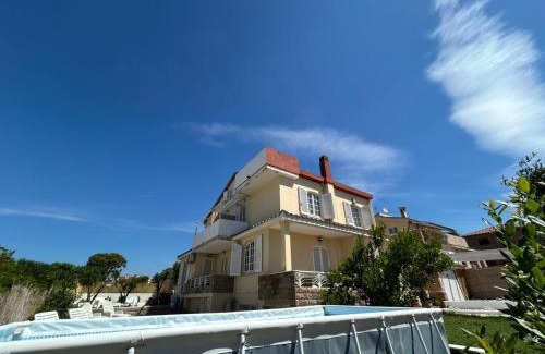 Quartu Sant'Elena Bed & Breakfast | Bed and Breakfast Villa Teis