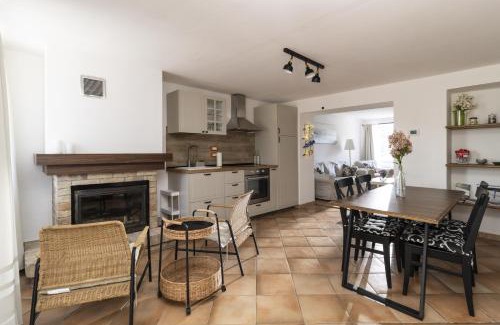 Petritoli House | Bed and breakfast Biancalana