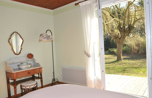Le Fenouiller House | Bed and Breakfast with swimming pool - Accommodation for 10/12 people - Sea and countryside.
