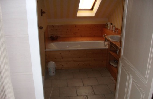 Epargnes House | Bed and Breakfast sleeps 2 near Royan