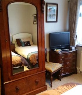 Higham Bed & Breakfast | Bed & Breakfast Fieldview