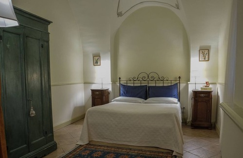 Foligno Bed & Breakfast | Bed&Breakfast Il Borgo del Fattore