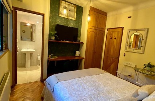 Lastarria Bed & Breakfast | Bed & Breakfast Lastarria