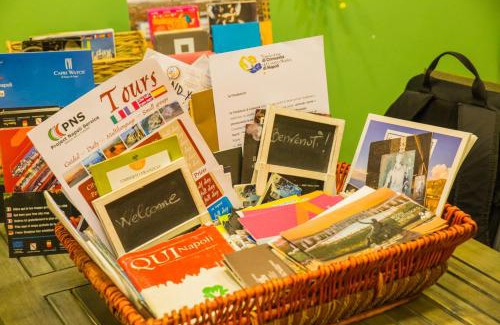 Montecalvario Bed & Breakfast | Bed & Breakfast Piazza Dante