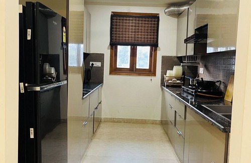 Gurugram Apartment | BedChambers Serviced Apartment Sector 52