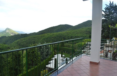 Vietri sul Mare Apartment | Bedebreakfastilys Coast Amalfitana