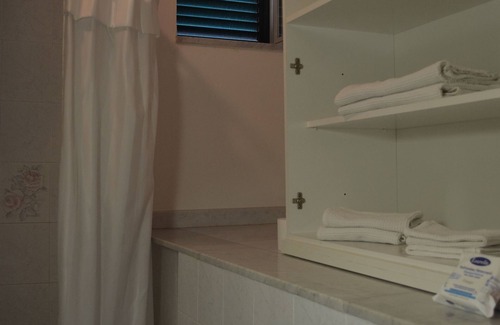 Vietri sul Mare Apartment | Bedebreakfastilys Coast Amalfitana