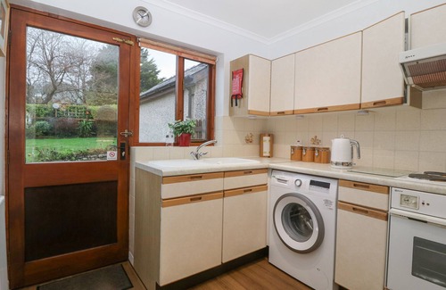 Talybont Cottage | BEDFELLTAN, pet friendly, with a garden in Talybont