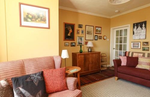 Bridport House | Bedford Terrace