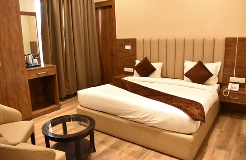 Tarabganj Hotel | Bedis Dream Land Hotel And Resort