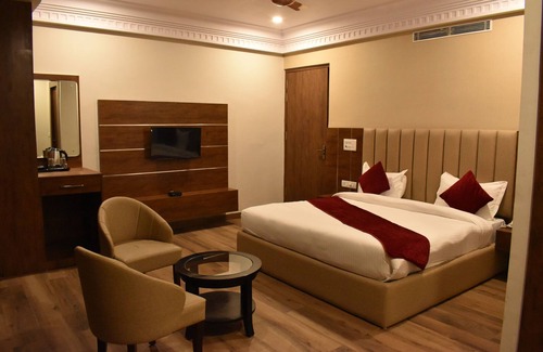 Tarabganj Hotel | Bedis Dream Land Hotel And Resort