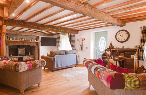 Brecon House | Bedlwyn Coch Farm in the beautiful Brecon