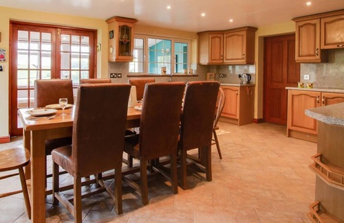 Brecon House | Bedlwyn Coch Farm in the beautiful Brecon