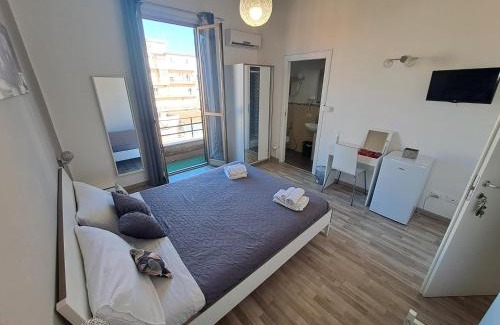 Corso dei Mille - Sant'Erasmo Bed & Breakfast | Bedroom la stazione