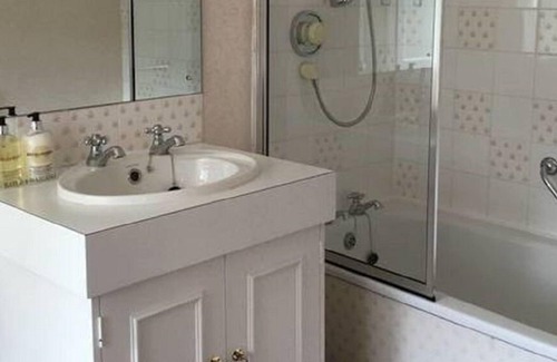 Hawick Bed & Breakfast | Bedrule Old Manse B&B