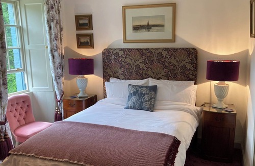 Hawick Bed & Breakfast | Bedrule Old Manse B&B