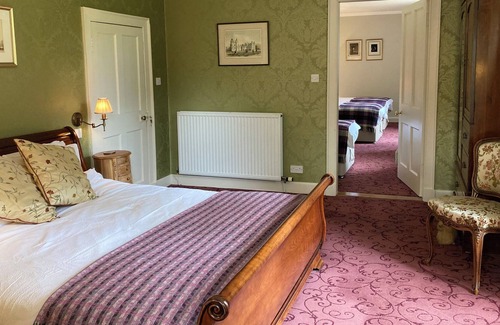 Hawick Bed & Breakfast | Bedrule Old Manse B&B