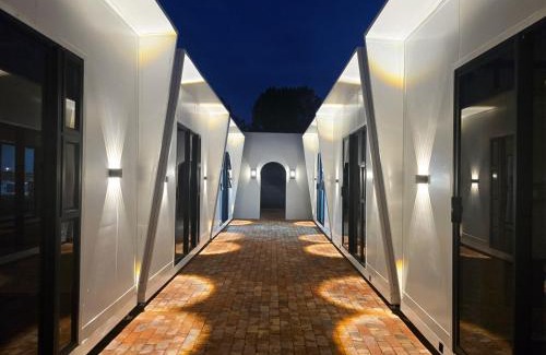 Greater Johannesburg Metropolitan Area Hotel | Beds Inn Midrand