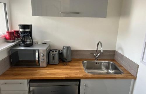 Oldbury House | Bedsit in Oldbury