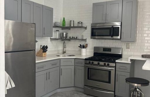 Bedford-Stuyvesant Apartment | Bedstuy beauty