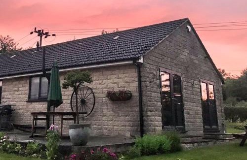 Alfreton House | Bee Keepers Cottage
