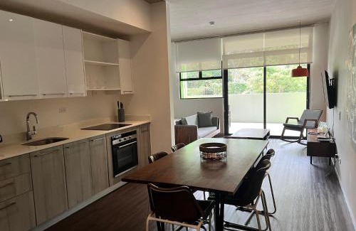 Santa Ana Apartment | BEE Suites Santa Ana
