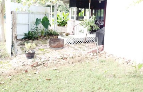 Luray House | Beebop Farm™ Farm House
