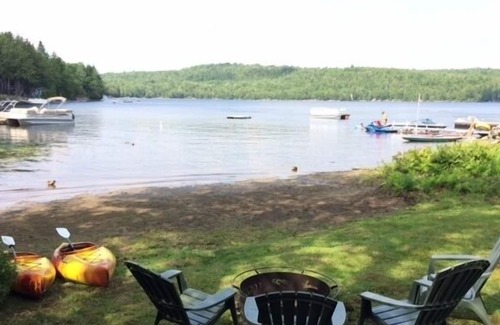 Otis Cottage | Beech Hill Pond Cottage - w/Sandy Beach Near Acadia & Bar Harbor