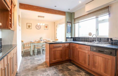 Foxt House | BEECHVIEW, family friendly, with open fire in Ipstones