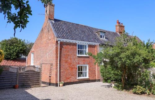 Beccles House | Beehive