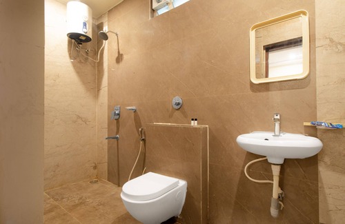 Vijayawada Hotel | beeStay Hotels Mogalrajapuram Vijayawada