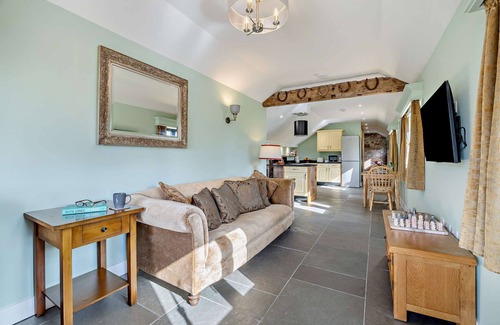 Louth House | Beggars Retreat - One Bedroom House, Sleeps 2