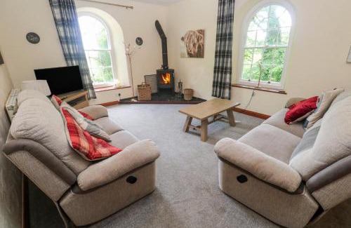 Truro House | Beggars Roost